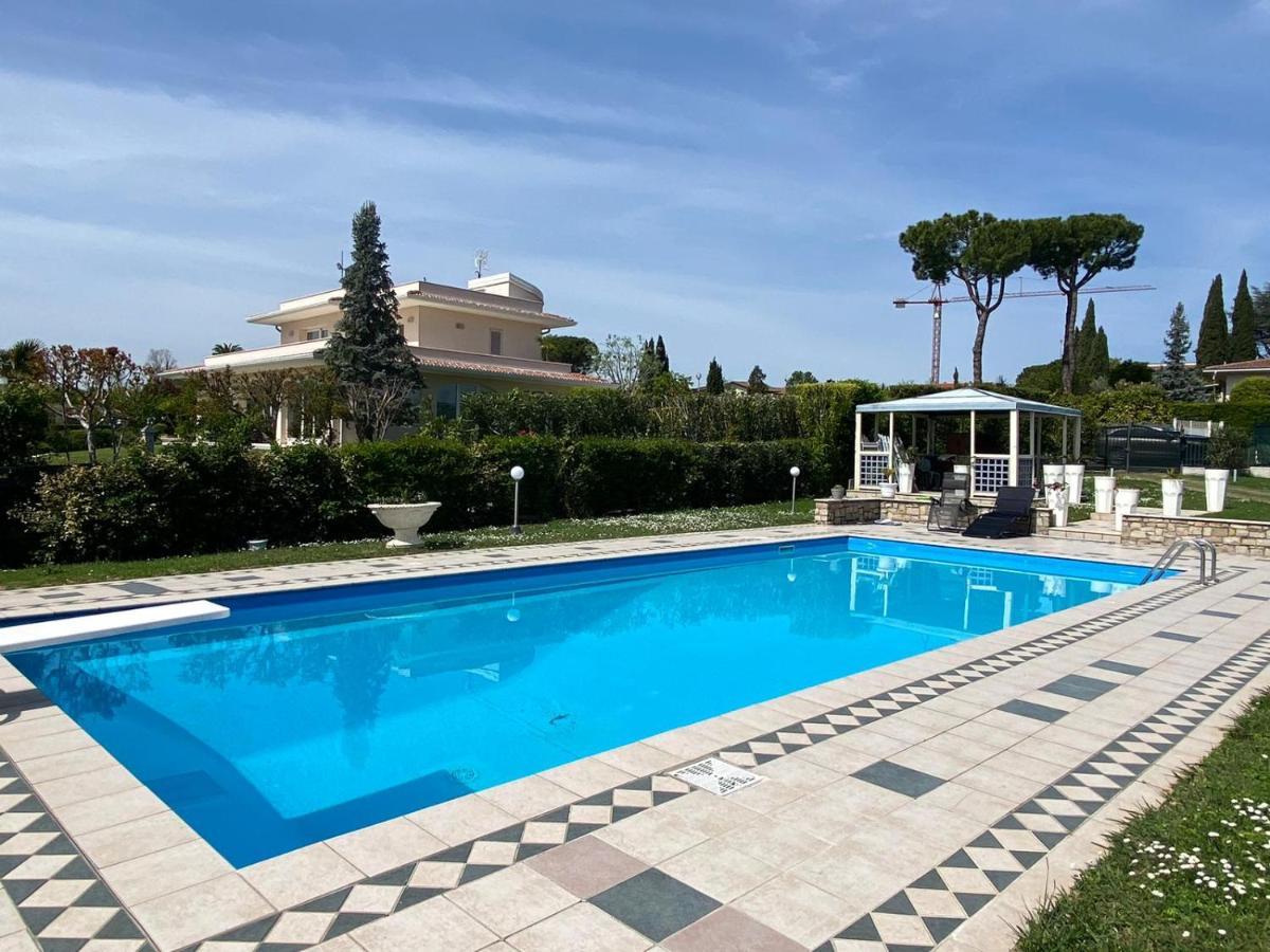 La Dolce Vita - Private Villa With Pool Moniga del Garda Exterior foto